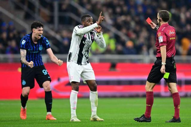 yl23455永利官网-【观点】赚对手下场后疯狂庆祝，巴斯托尼错在哪里？