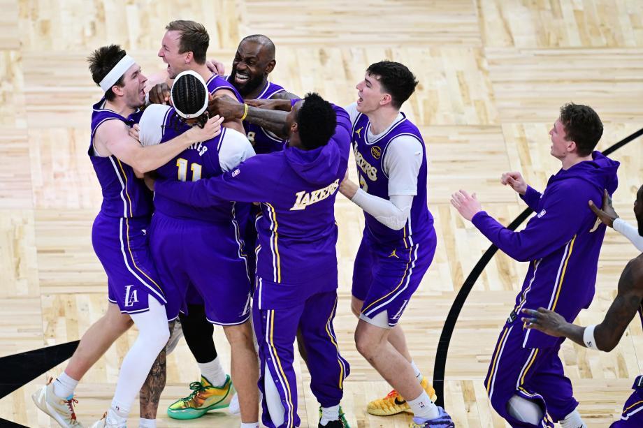 肯纳德三分准绝杀詹姆斯里程碑 湖人险胜魔术豪取9连胜